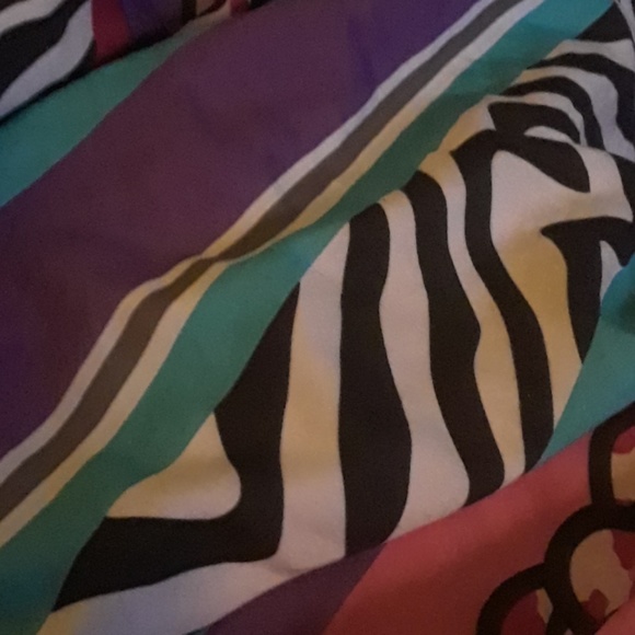 Meet your Posher, Erin - Picture 5 of 8